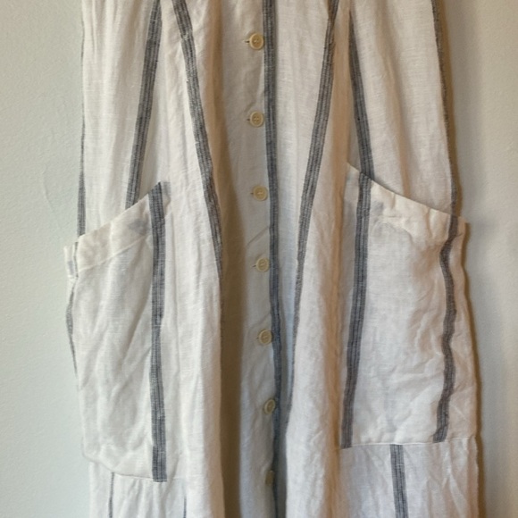 Reformation Brienne Midi Dress 100% Linen V Neck Button Black White Striped 8 - Picture 5 of 14